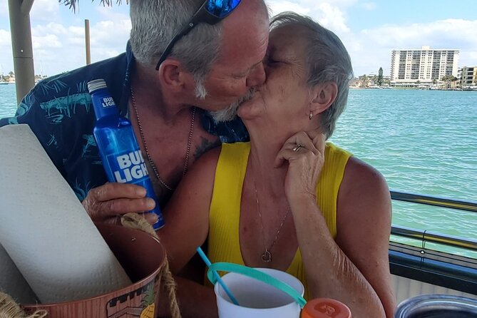 1,5h Tiki Tour with Unlimited Alcoholic Drinks, Clearwater Beach - Meeting at Clearwater Tiki Boat Tours: Slip #8, Plus Parking Reality