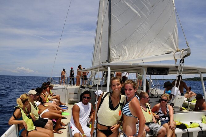 Catamaran Cruise, Open Bar, Food and Snorkeling - Key Points Before You Go