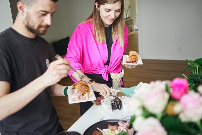 Gourmet Brunch with Chef: Unlimited Drinks & Stunning River Views - Dessert: Seasonal Fruit Plus Greens for a Lighter Finish