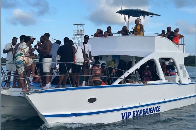 Hip Hop adult only Party Boat with Unlimited drinks and Sandbar - Snacks between drinks: fueling without killing the vibe
