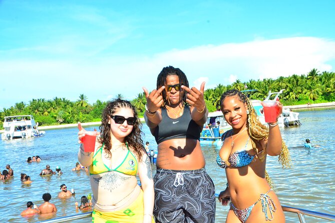 Hip Hop Adult Only Party Boat with Unlimited drinks & Sandba stop - The sandbar stop: swim, mingle, and keep your drink