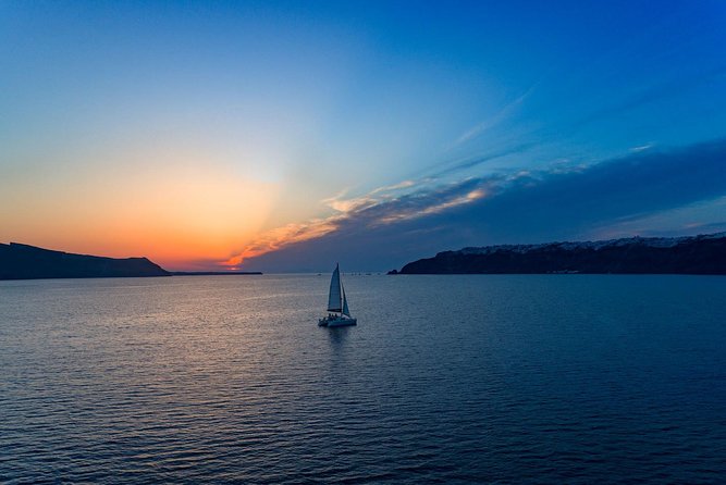 Luxury Sunset Cruise with Swim Stops, BBQ meals and Open Bar - Watching the Sunset on the Water: Timing and What to Expect