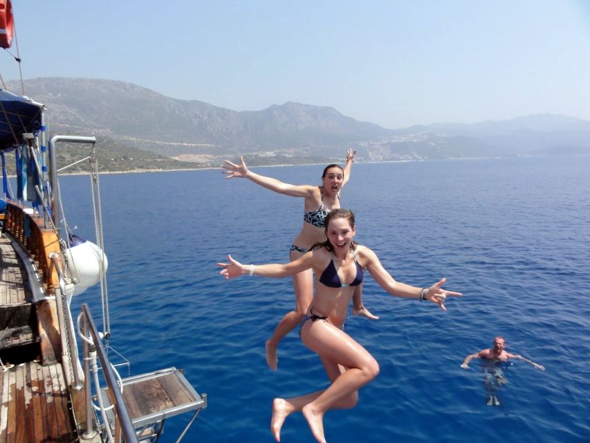 Marmaris: Boat Trip with Unlimited Drinks and BBQ Lunch - Key Things to Know Before You Go