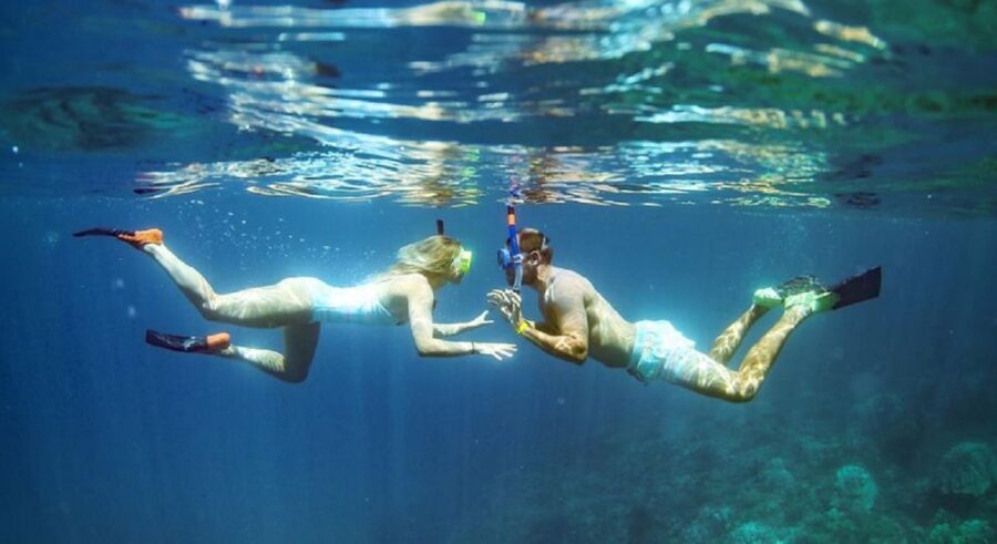 Maui: Kaanapali Beach 4-hour Snorkel w/ BBQ Lunch & Open Bar - The catamaran cruise: comfort, views, and good vibes on the way out