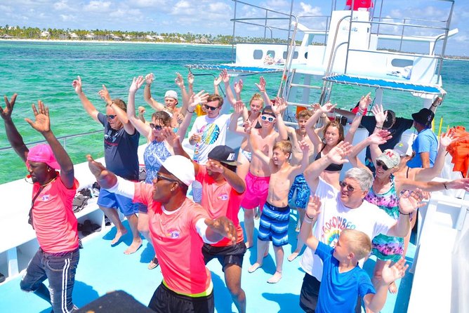 Party boat in Catamaran with Open Bar adults only - Key things I’d plan around
