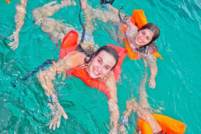 Party boat, Snorkeling, Sand-bar open bar in Bávaro Beach - Bávaro Beach Catamaran: Why this short cruise feels like a vacation