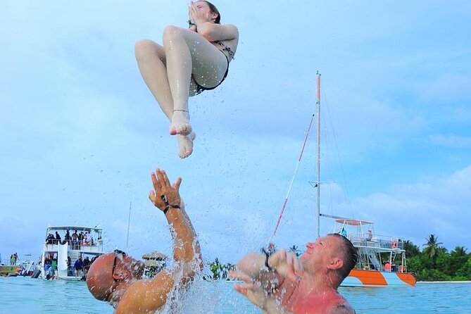 Private Cruise with BBQ - Slide And Open Bar - Who this cruise is best for (and who should skip it)