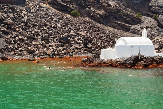 Private Full-Day Motor Yacht Cruise with Meal, Open Bar+Transfers - Getting to Vlychada: the pickup rhythm that saves your morning