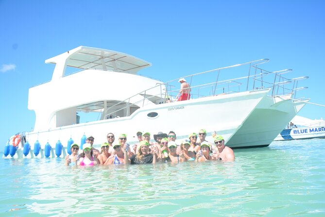 Private Party Boat Cruise: Sound System, Open Bar, Natural Pool - Getting on board: pickup, timing, and the 3-hour flow