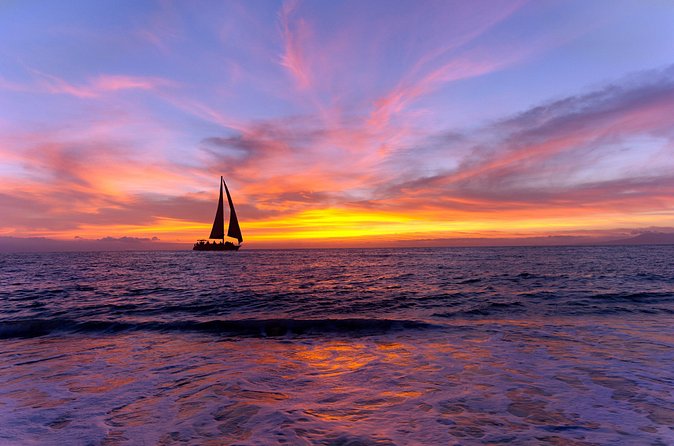 Private Sunset Sail, Open Bar, 12 Guests, Amazing Island Views - Christmas Cove anchorage: where sunset turns into the main event