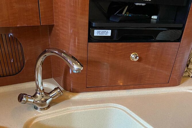Private Yacht in Punta Cana, Unlimited Drinks and HipHop Music - What’s Onboard: Air Conditioning, Wi‑Fi, Kitchen, Bathroom, and More