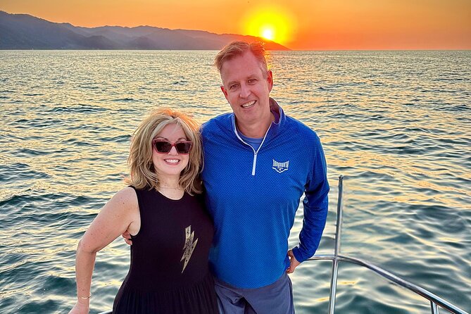 Puerto Vallarta: Luxury Yacht Sunset Cruise with Premium Open Bar - The Bay of Banderas Route: From Malecon to Los Arcos