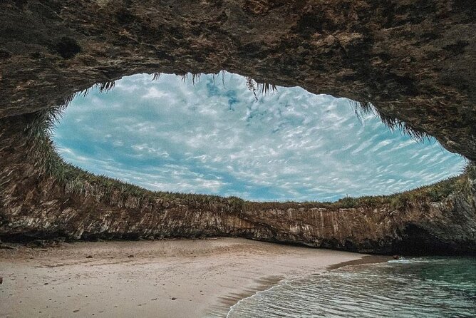 Puerto Vallarta: Marietas Islands with Open Bar and Food - Marietas Islands: what you’ll actually experience