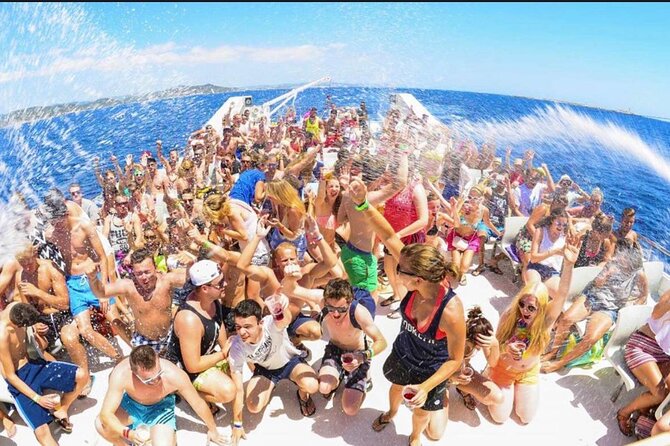 Punta Cana Booze Cruise, Snorkeling, Bar Entertainment Open Bar - Snorkeling Over Coral Reefs (And Why the Timing Matters)