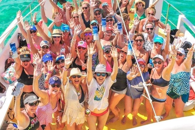 Punta Cana Booze Cruise, Snorkeling, Bar Entertainment Open Bar - Price and What $50 Buys You in Punta Cana