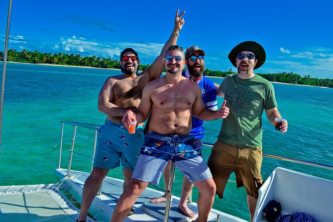 Punta Cana Booze Cruise with Snorkeling, Natural Pool & Open Bar - From Bibijagua Beach to the Open-Bar Mode: The First Phase of the Ride