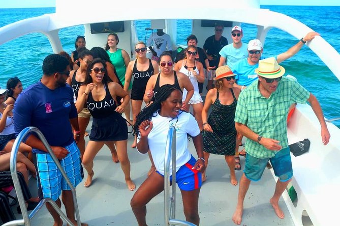 Punta Cana Private Booze Cruise with Open Bar (10+ People) - Cortecito beach departure: where the day starts