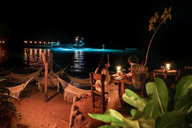 Rhythms of the night, Sunset Cruise, Candlelit Dinner & Alma Show - Las Caletas dinner: candlelight romance, plus stairs and tight timing