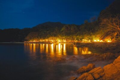 Rhythms of the night, Sunset Cruise, Candlelit Dinner & Alma Show - Getting there: Puerto Mágico check-in and the first lines
