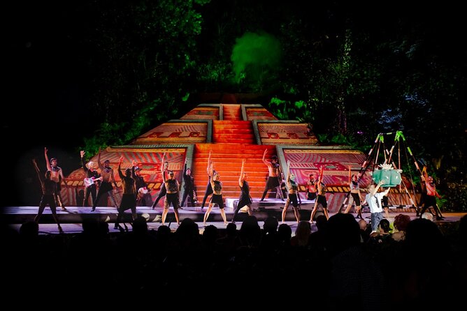 Rhythms of the night, Sunset Cruise, Candlelit Dinner & Alma Show - The Rhythms of the Night show: fire, acrobatics, and sightline reality