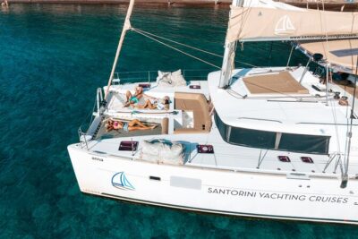 Santorini Catamaran Cruise: with Lunch, BBQ, Open Bar, Transfers - Open Bar + BBQ Lunch: What Included Food Really Means for Your Day