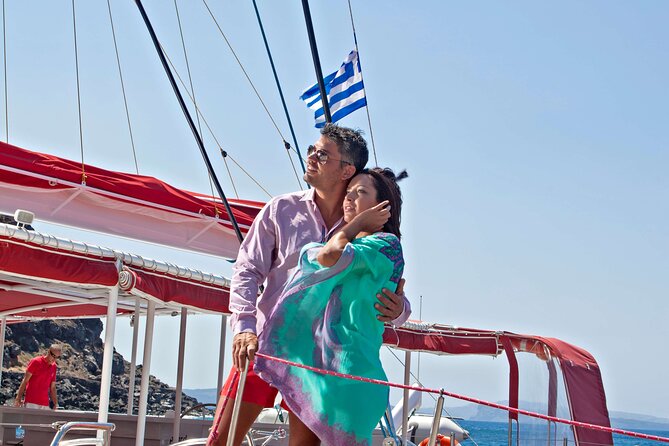Santorini Cruise on Catamaran with BBQ & Open Bar - Stop 2: Red Beach for Photos, Snorkel Time, and Sea-Lite Breathers