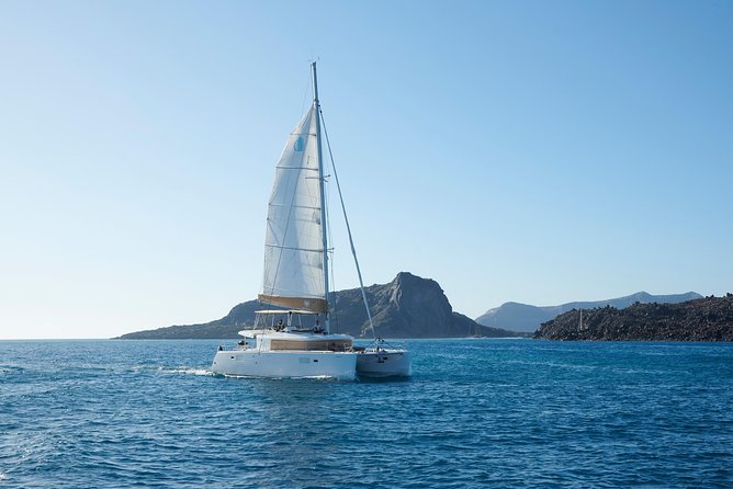 Santorini Platinum Catamaran Cruise with Meal, BBQ and Open Bar - Why the small group matters more than you think