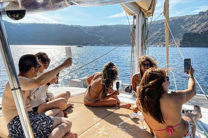 Santorini Sunset Sailing Cruise: Dinner, BBQ, Open Bar, Transfers - Getting on board at Vlychada Marina (and why transfers help)