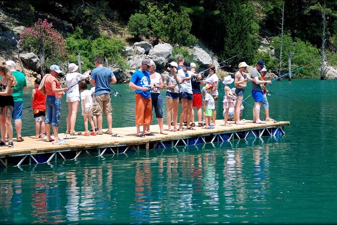 Side Green Canyon Boat Trip With Unlimited Drinks And Lunch - Stop one: Side to the Oymapınar Dam photo break