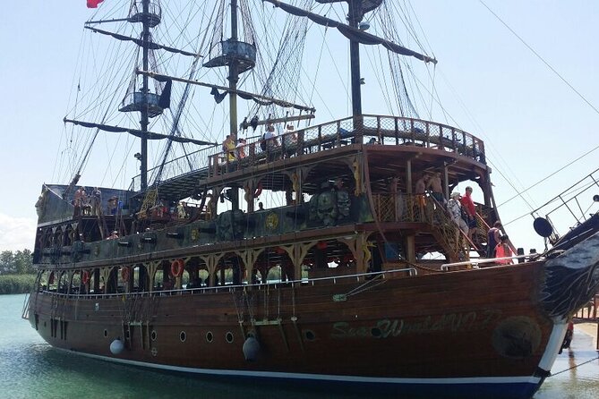 Side Manavgat Boat Trip With Lunch And Unlimited Drinks - Side pickup and the main gate rule