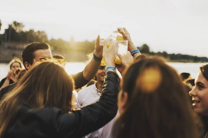 Sunset Boat Tour with Unlimited Drinks in Warsaw - Key Highlights Worth Your Attention