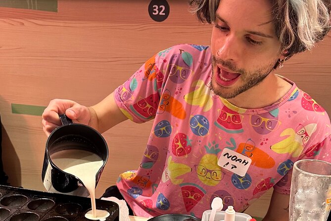 Takoyaki Party & Shinjuku Night Tour in Tokyo ※Unlimited Drinks - How This Shinjuku Night Tour Solves Tokyo’s Decision Problem