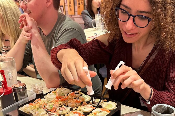 Takoyaki Party & Shinjuku Night Tour in Tokyo ※Unlimited Drinks - Optional Shinjuku Night Photo Walk: Hanazono Shrine to Kabukicho