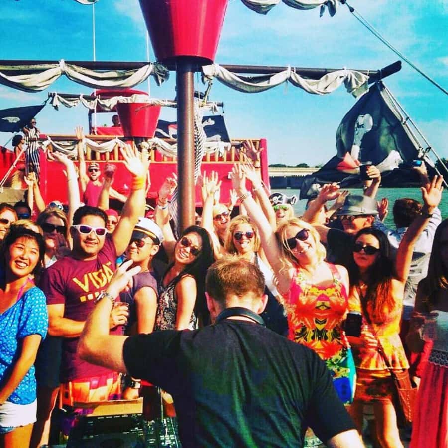Washington DC: Pirate Ship Cruise with Open Bar - Boarding and the pirate vibe: fun theme, no live show