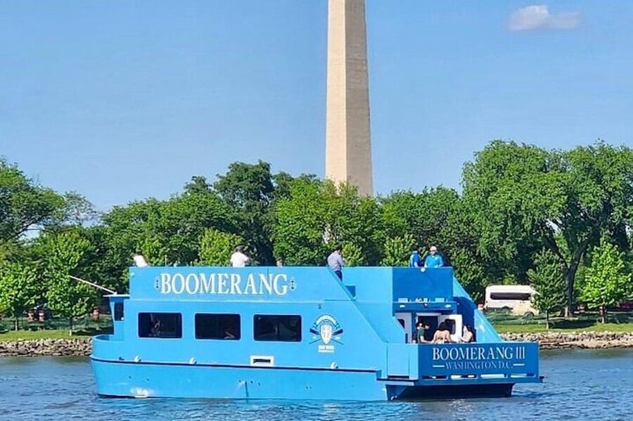 Washington DC: Sightseeing Brunch Cruise with Open Bar - The sightseeing part: DC views without the headache of traffic