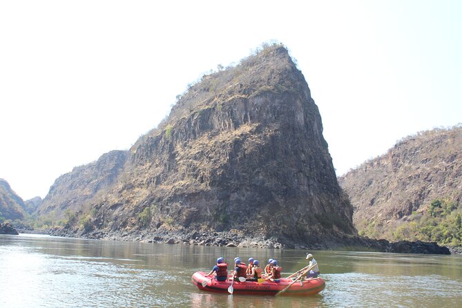 Zambezi Whitewater Rafting & Open Bar Sunset Cruise - Class IV to V Rapids: What the Day Feels Like on the Water